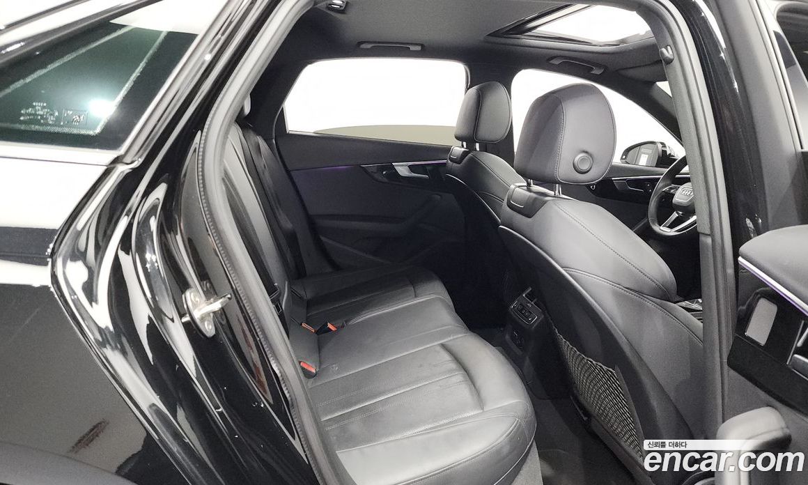 Audi A4 35 TDI Premium