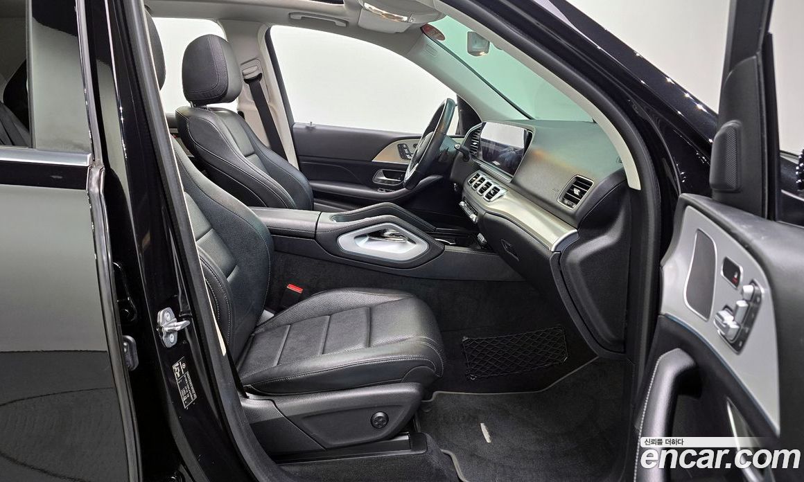 Mercedes Benz GLE-Class GLE300d 4MATIC