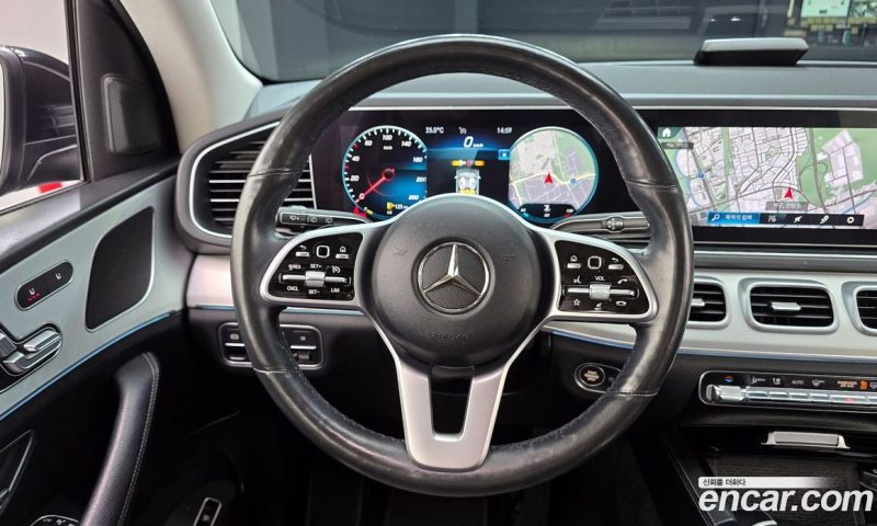 Mercedes Benz GLE-Class GLE300d 4MATIC