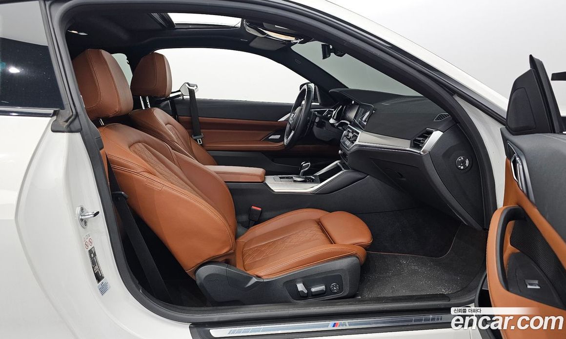 BMW 4-Series M440i xDrive Coupe