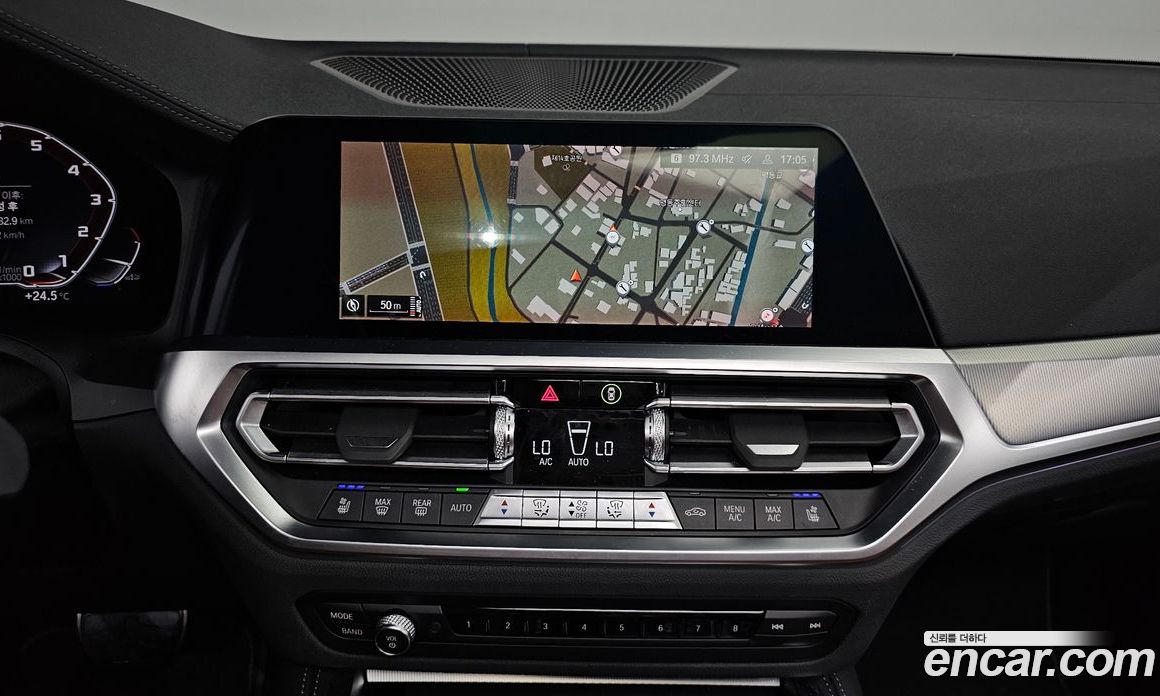 BMW 4-Series M440i xDrive Coupe