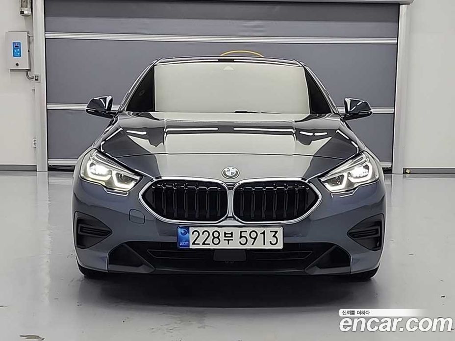 BMW 2-Series i220 Advantage