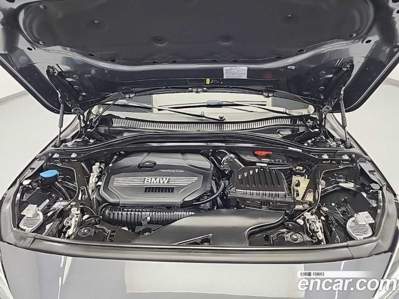 BMW 2-Series i220 Advantage