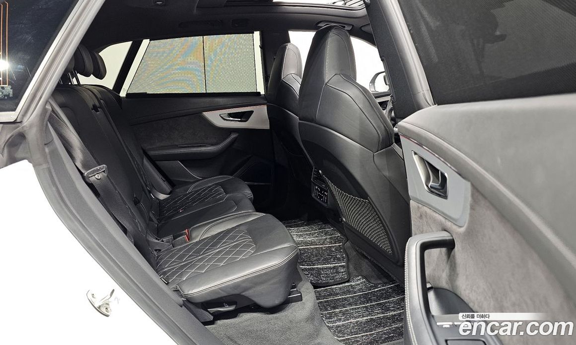 Audi Q8 55 TFSI Quattro Premium