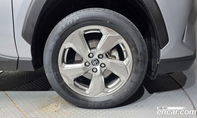 Toyota RAV4 2.5 2WD Hybrid
