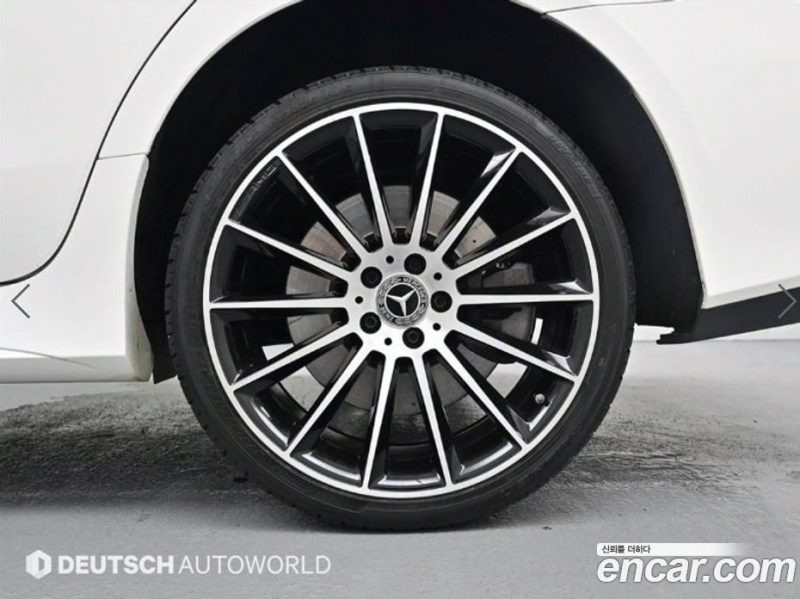 Mercedes Benz CLS-Class CLS450 4MATIC AMG Line