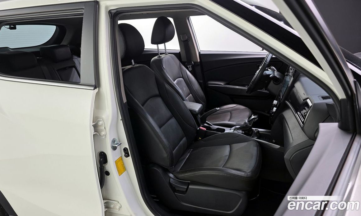 SsangYong Tivoli Gasoline 1.5 2WD