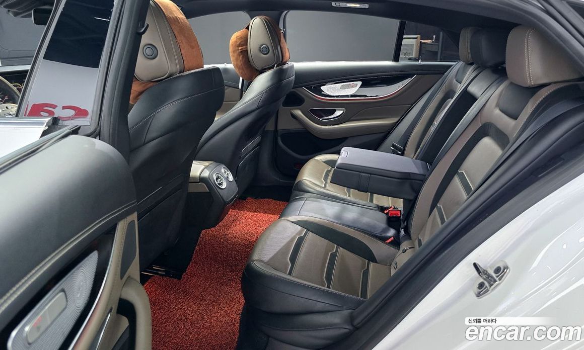 Mercedes Benz AMG GT 4Door 43 4MATIC+