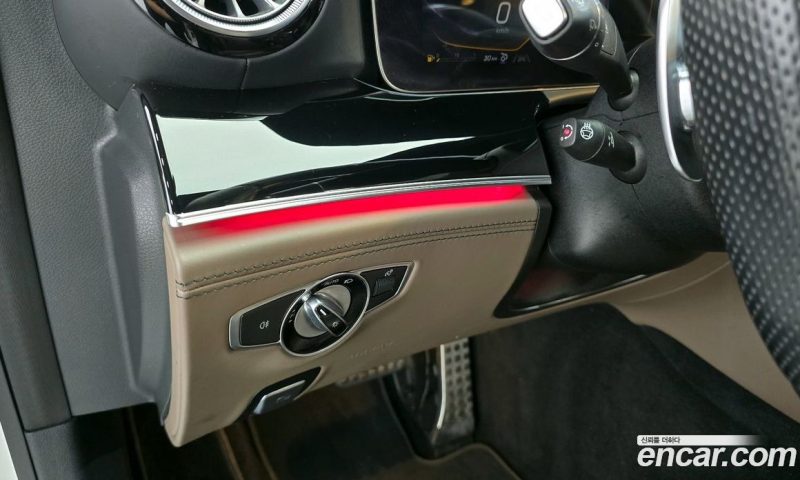 Mercedes Benz AMG GT 4Door 43 4MATIC+
