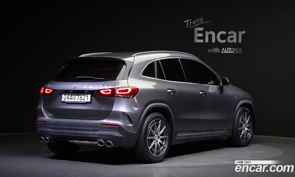 Mercedes Benz GLA-Class GLA45 AMG 4MATIC+