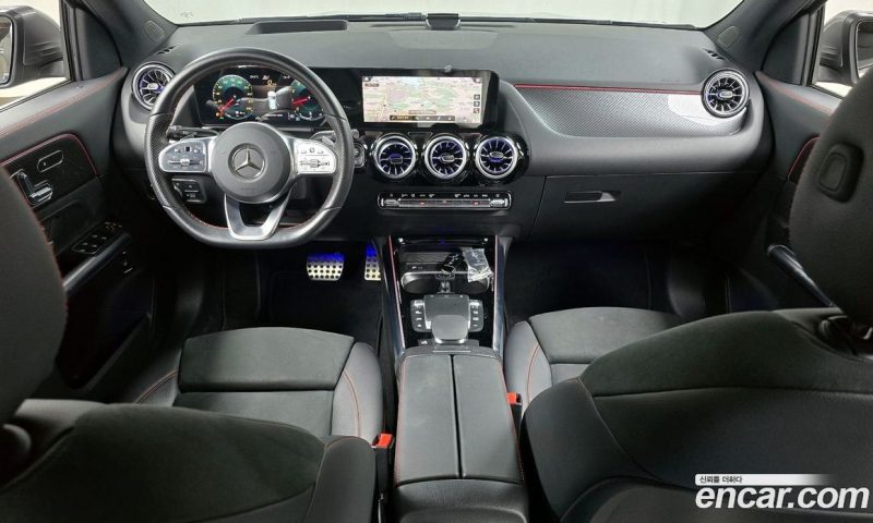 Mercedes Benz GLA-Class GLA45 AMG 4MATIC+