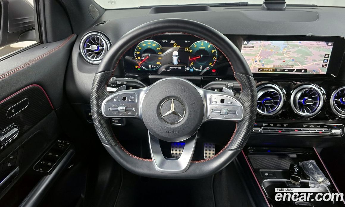 Mercedes Benz GLA-Class GLA45 AMG 4MATIC+
