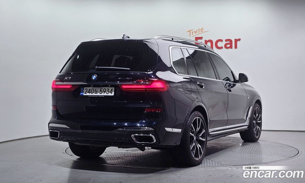 BMW X7 xDrive i40 M Sport 6STR