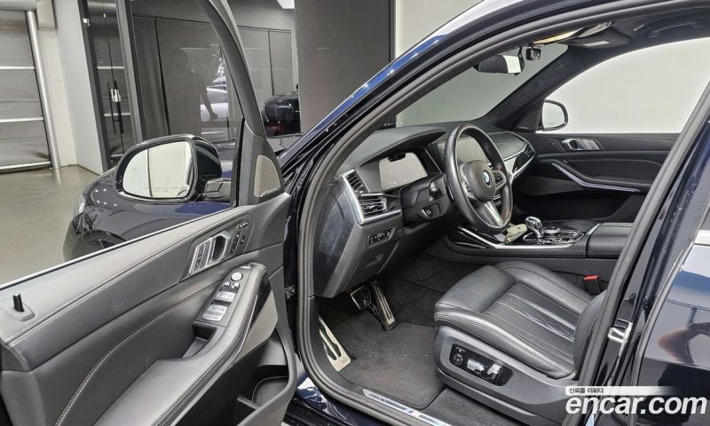 BMW X7 xDrive i40 M Sport 6STR