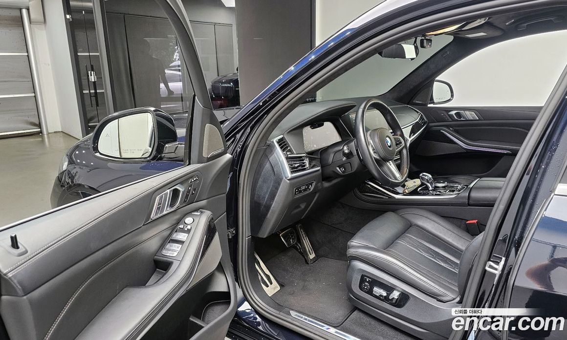 BMW X7 xDrive i40 M Sport 6STR