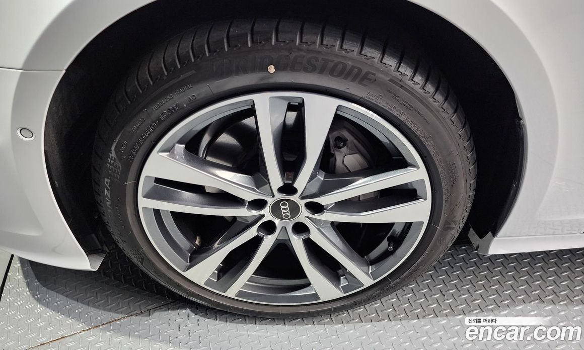 Audi A6 45 TFSI Premium