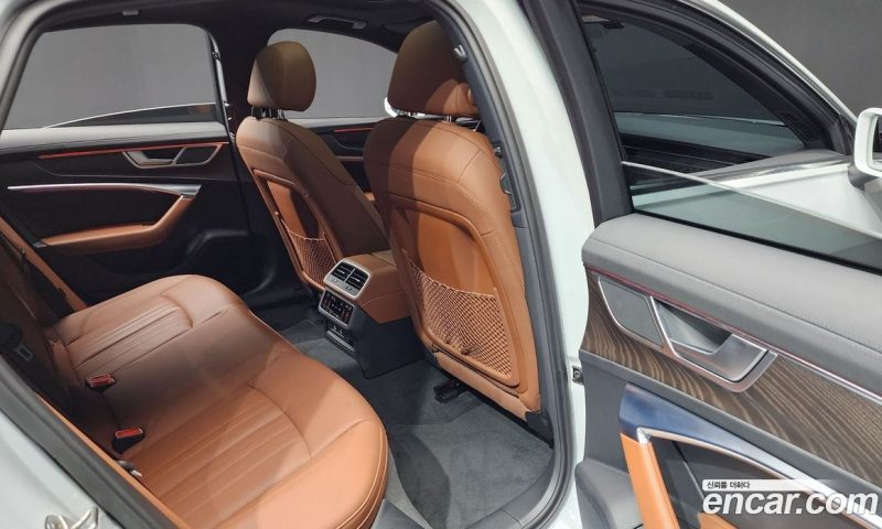 Audi A6 45 TFSI Premium