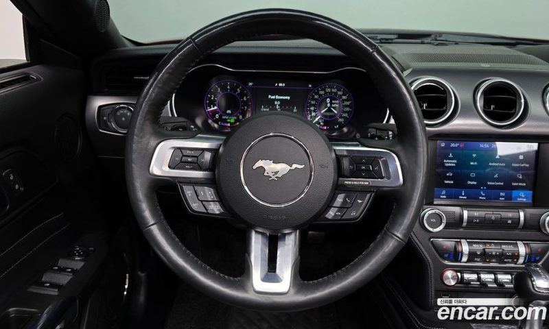 Ford Mustang Convertible