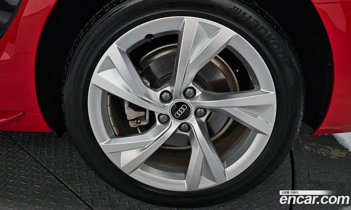 Audi A4 40 TFSI Premium
