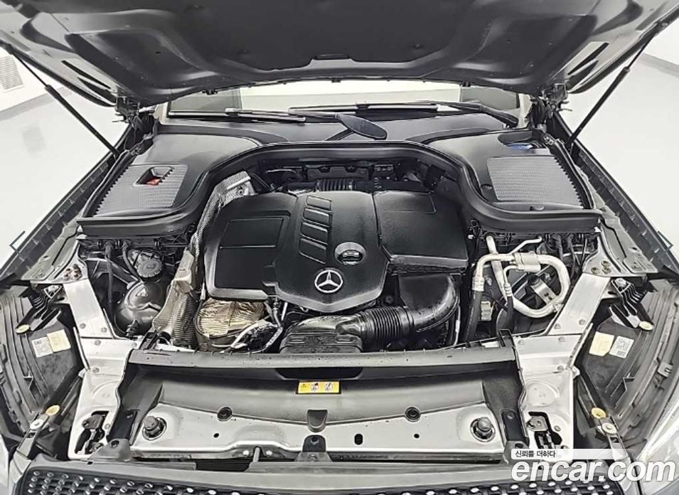 Mercedes Benz GLC-Class GLC220 D 4MATIC Coupe