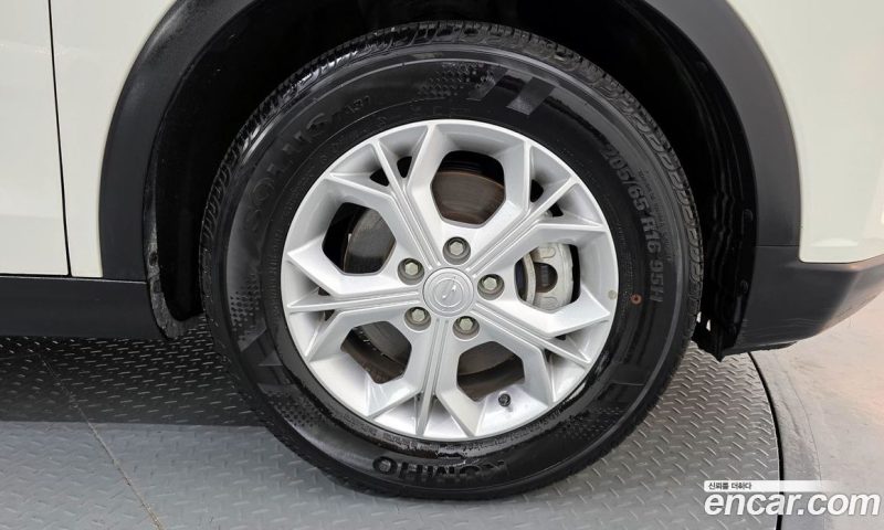 SsangYong Tivoli Gasoline 1.5 2WD