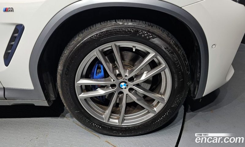 BMW X4 xDrive20i M Sports X Onlile Exclusive Edition