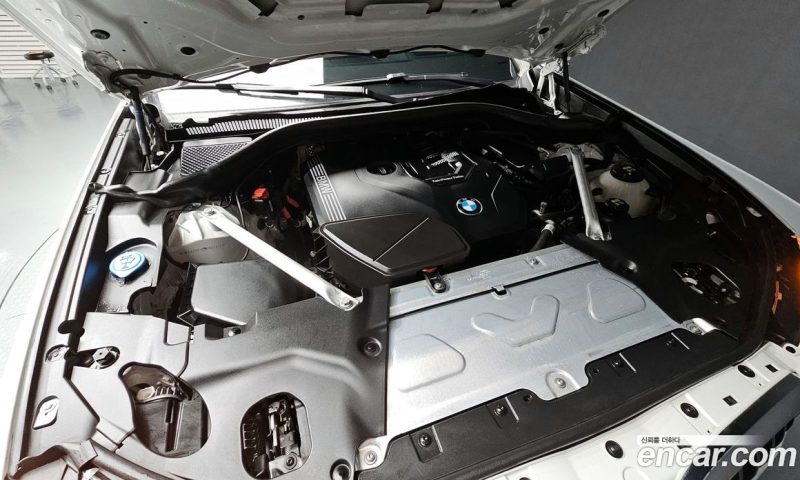 BMW X4 xDrive20i M Sports X Onlile Exclusive Edition