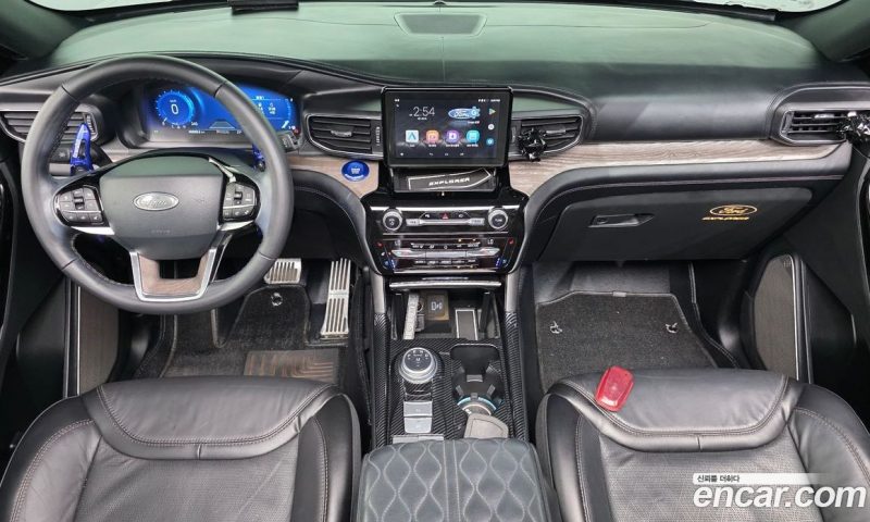 Ford Explorer 3.0 Platinum 4WD