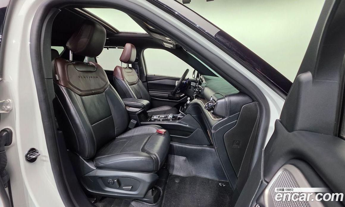 Ford Explorer 3.0 Platinum 4WD