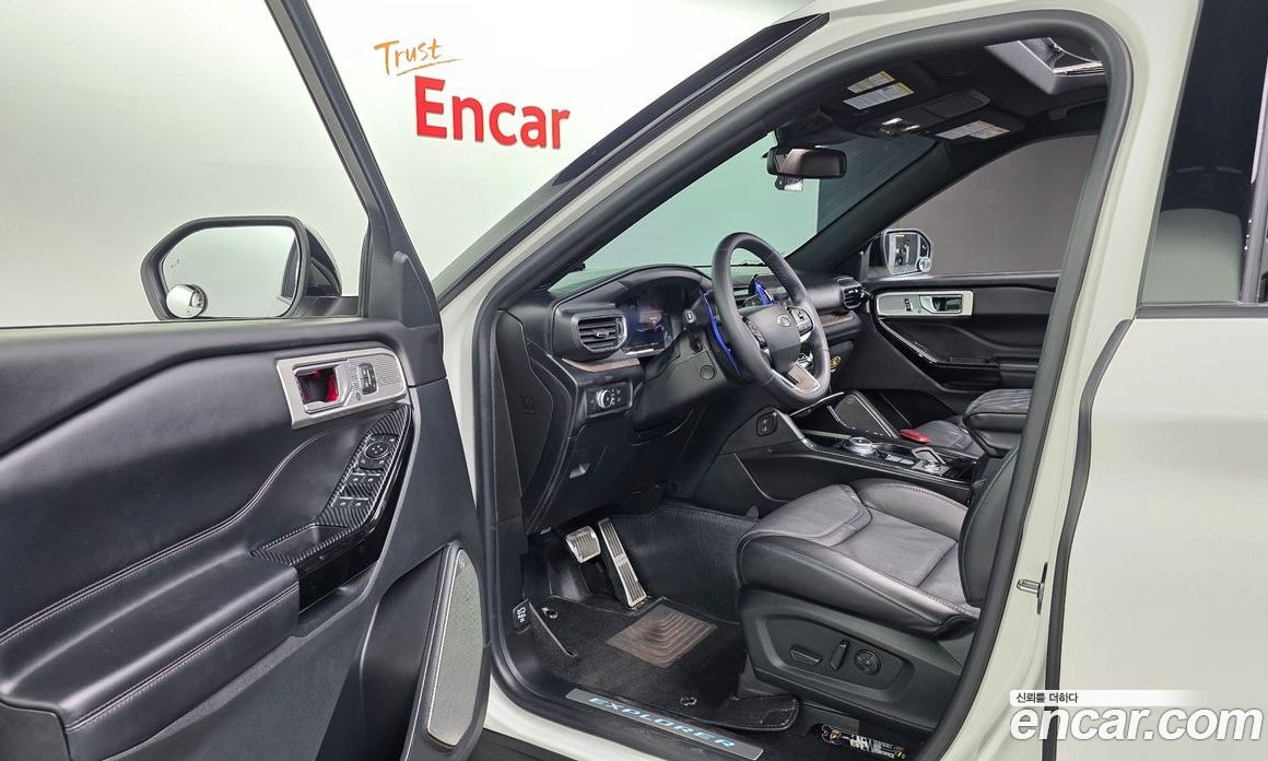 Ford Explorer 3.0 Platinum 4WD