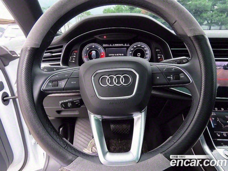 Audi Q8 45 TDI Quattro Premium