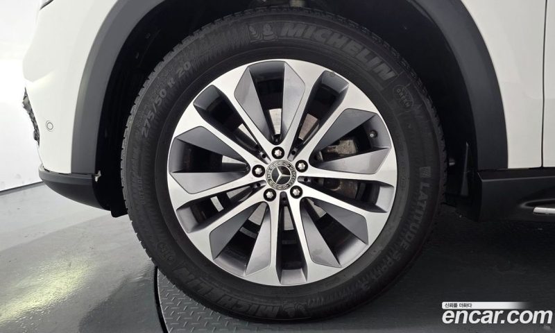 Mercedes Benz GLE-Class GLE300d 4MATIC