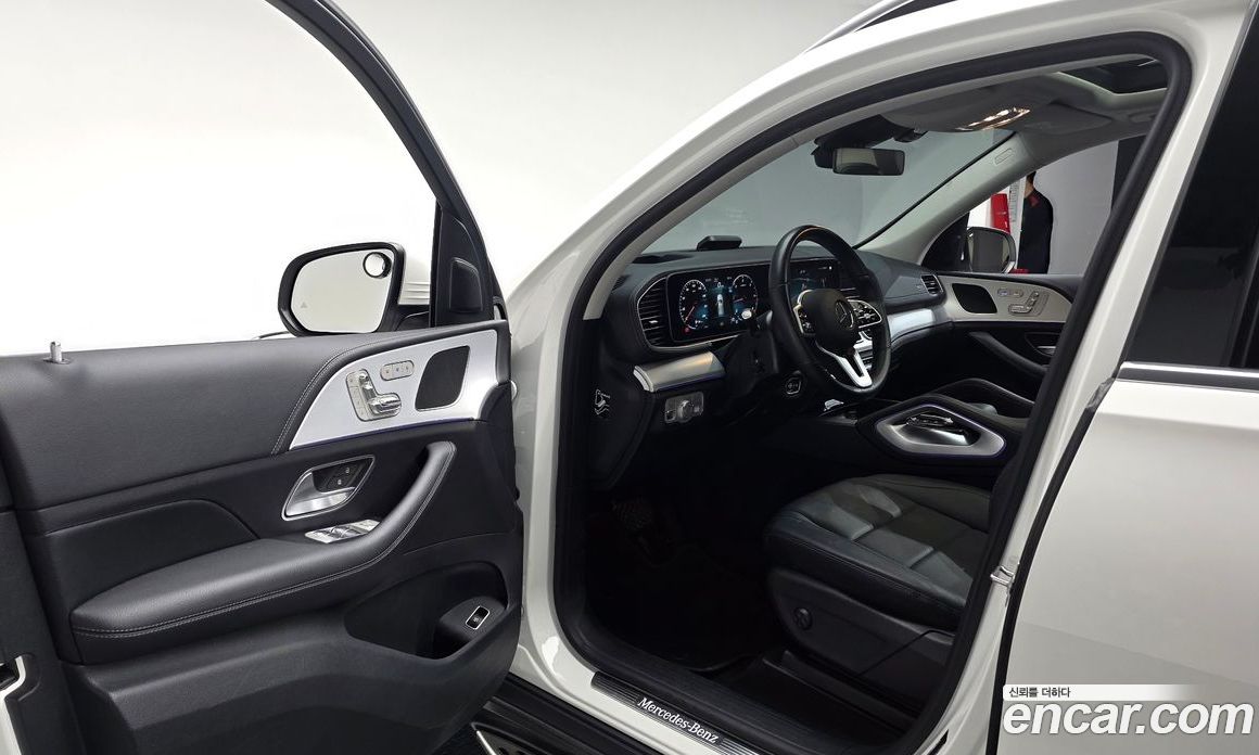Mercedes Benz GLE-Class GLE300d 4MATIC
