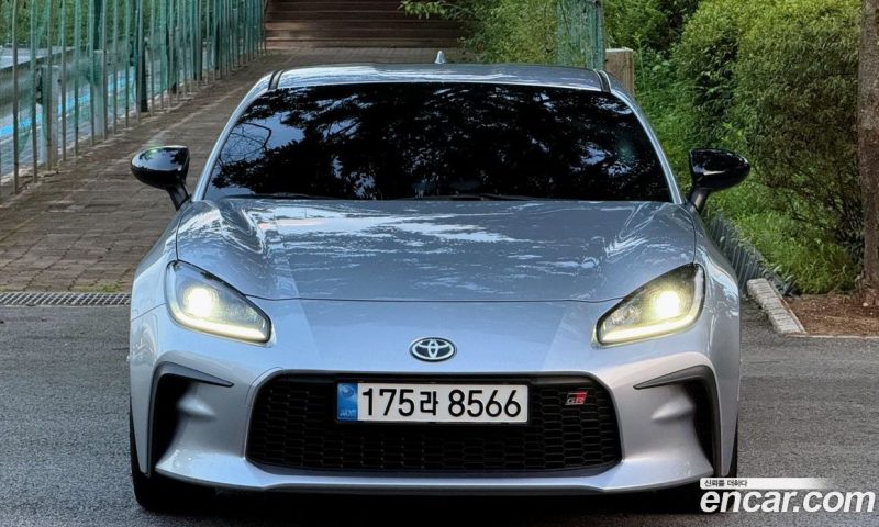 Toyota 86 2.4 Premium