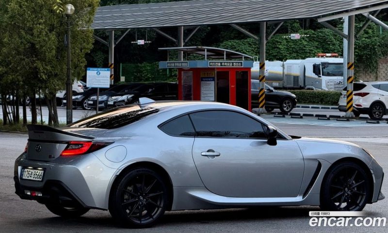 Toyota 86 2.4 Premium