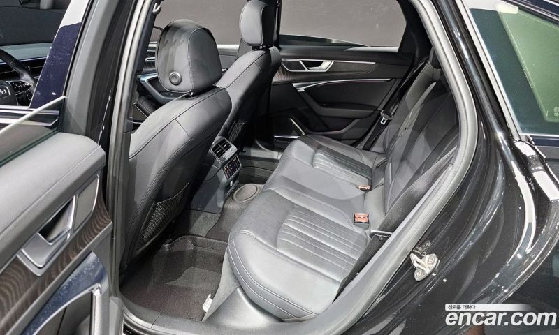 Audi A6 45 TFSI Premium