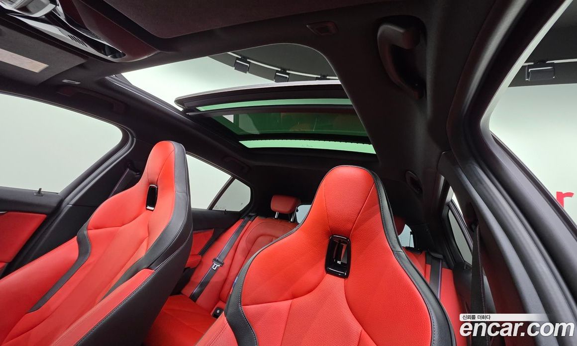 BMW 1-Series M135i xDrive