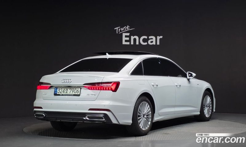 Audi A6 45 TFSI Premium