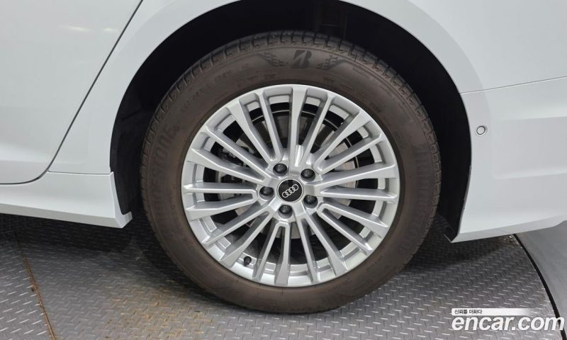 Audi A6 45 TFSI Premium