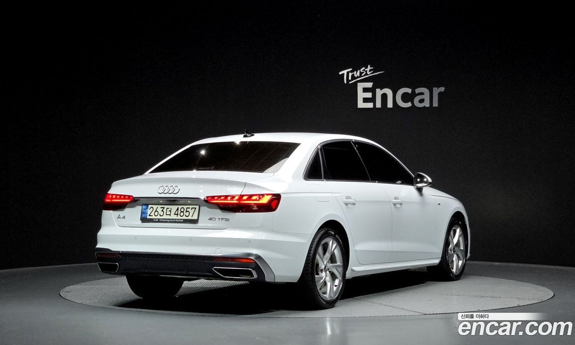 Audi A4 40 TFSI Premium