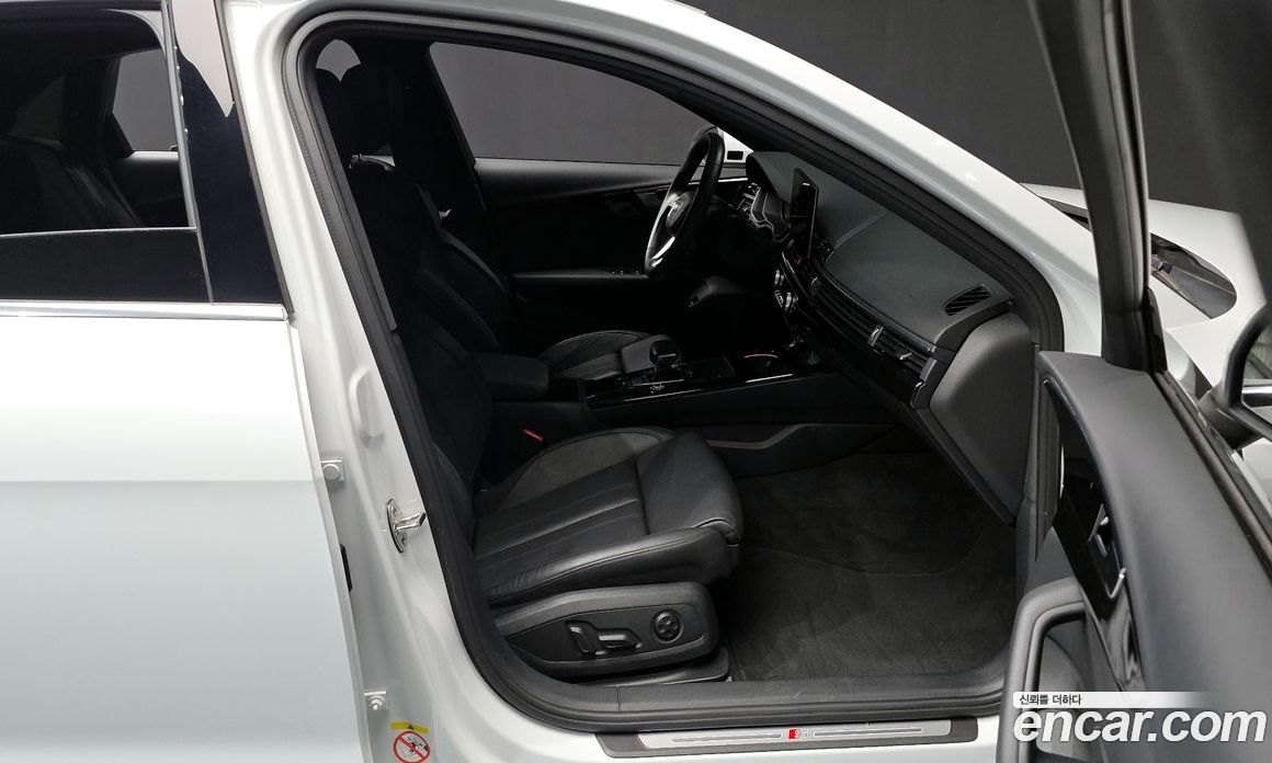 Audi A4 40 TFSI Premium