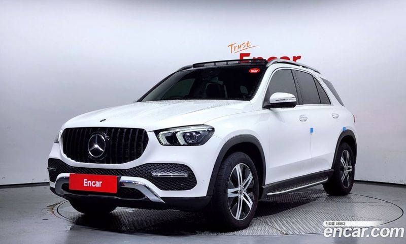 Mercedes Benz GLE-Class GLE300d 4MATIC