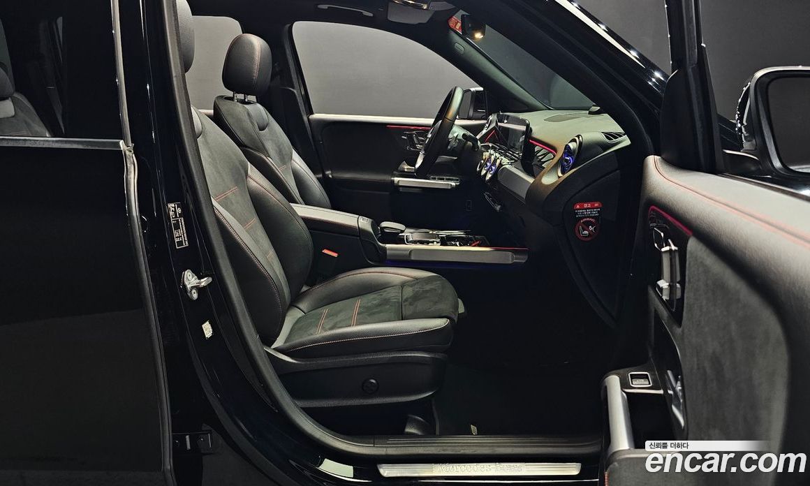 Mercedes Benz GLB-Class GLB250 4MATIC