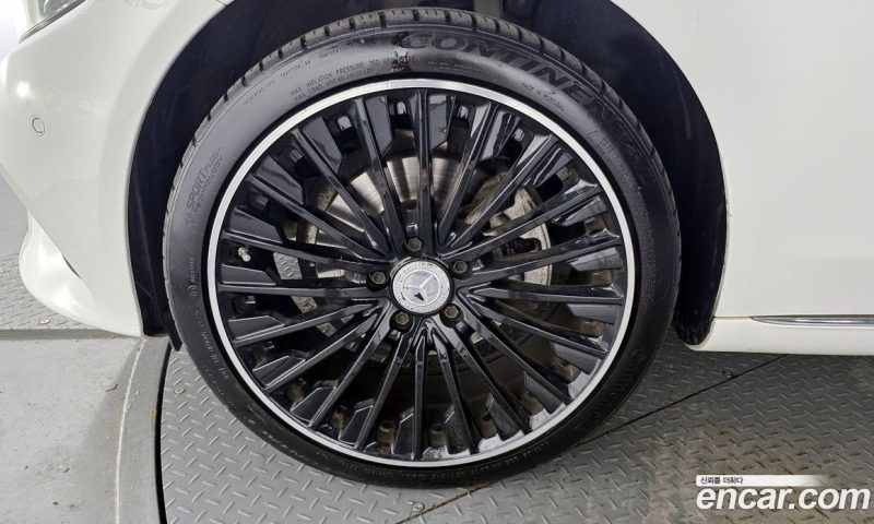 Mercedes Benz C-Class C220 D 4MATIC