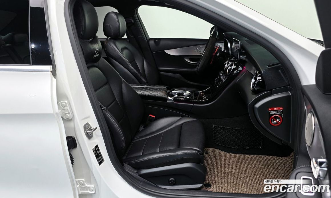 Mercedes Benz C-Class C220 D 4MATIC