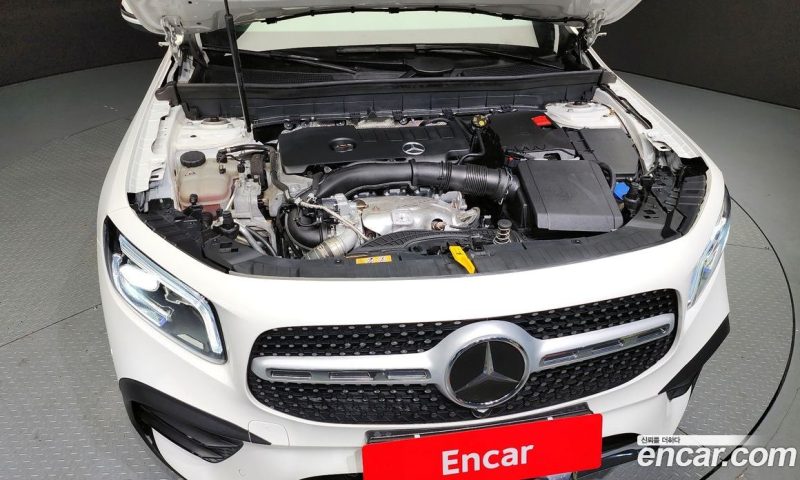 Mercedes Benz GLB-Class GLB250 4MATIC