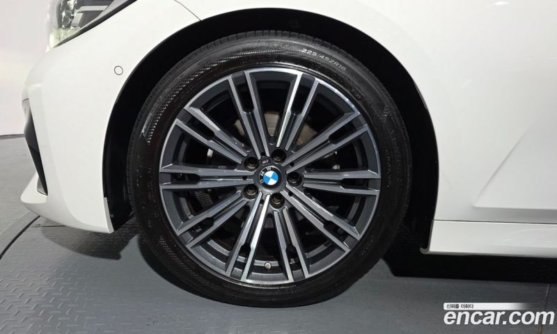 BMW 3-Series i320 M Sport