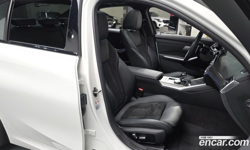 BMW 3-Series i320 M Sport
