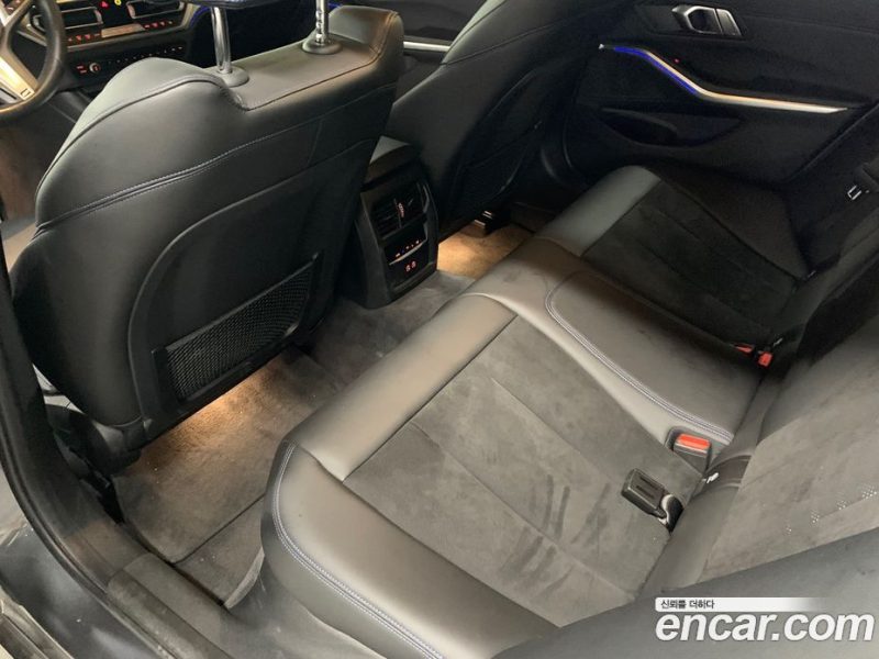 BMW 3-Series i320 M Sport
