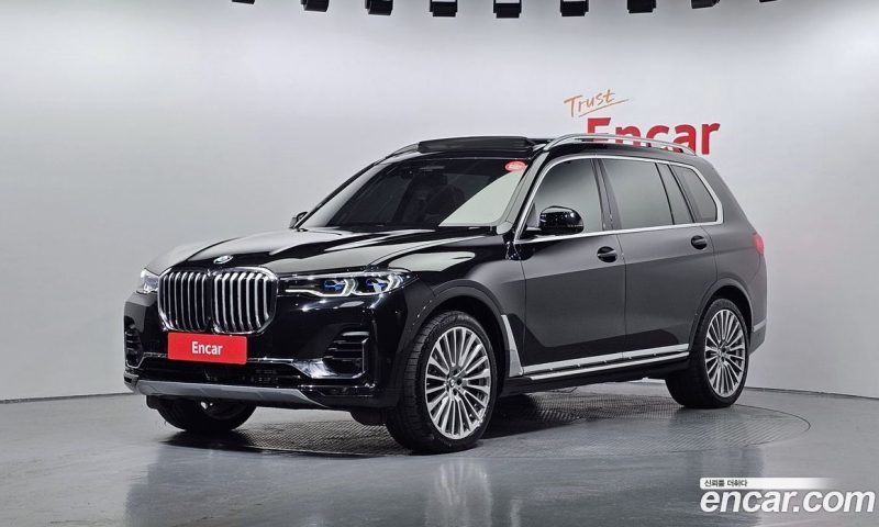 BMW X7 xDrive i40 Design Pure Excellence 7-Seater